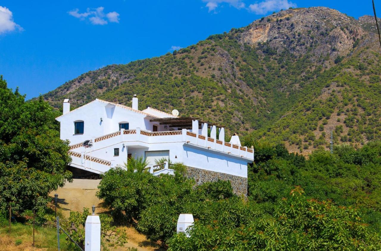 Villa Cortijo Los Madronos à Frigiliana Extérieur photo